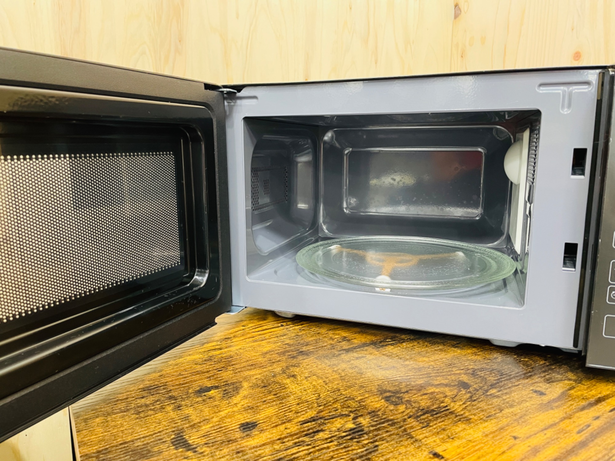 ブラック家電】NITORI(ニトリ)電子レンジ BN20M BK 2022年製が買取 ブラック家電】NITORI(ニトリ)電子レンジ BN20M BK 2022年製が買取