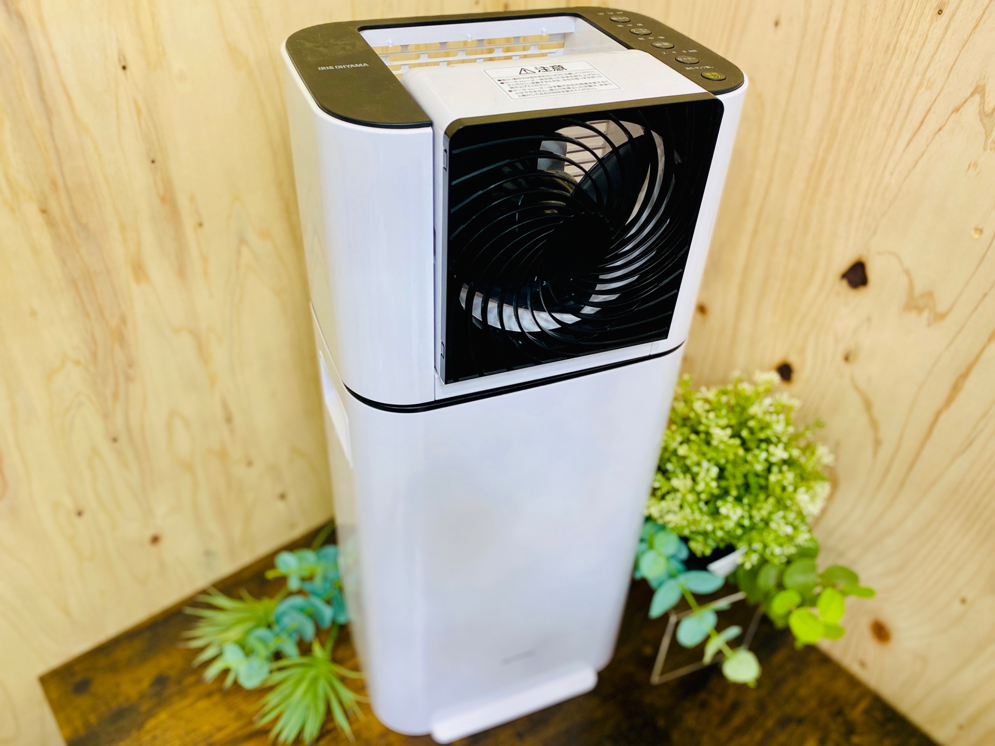 大風量サーキュレーター搭載】IRIS OHYAMA（アイリスオーヤマ） 衣類