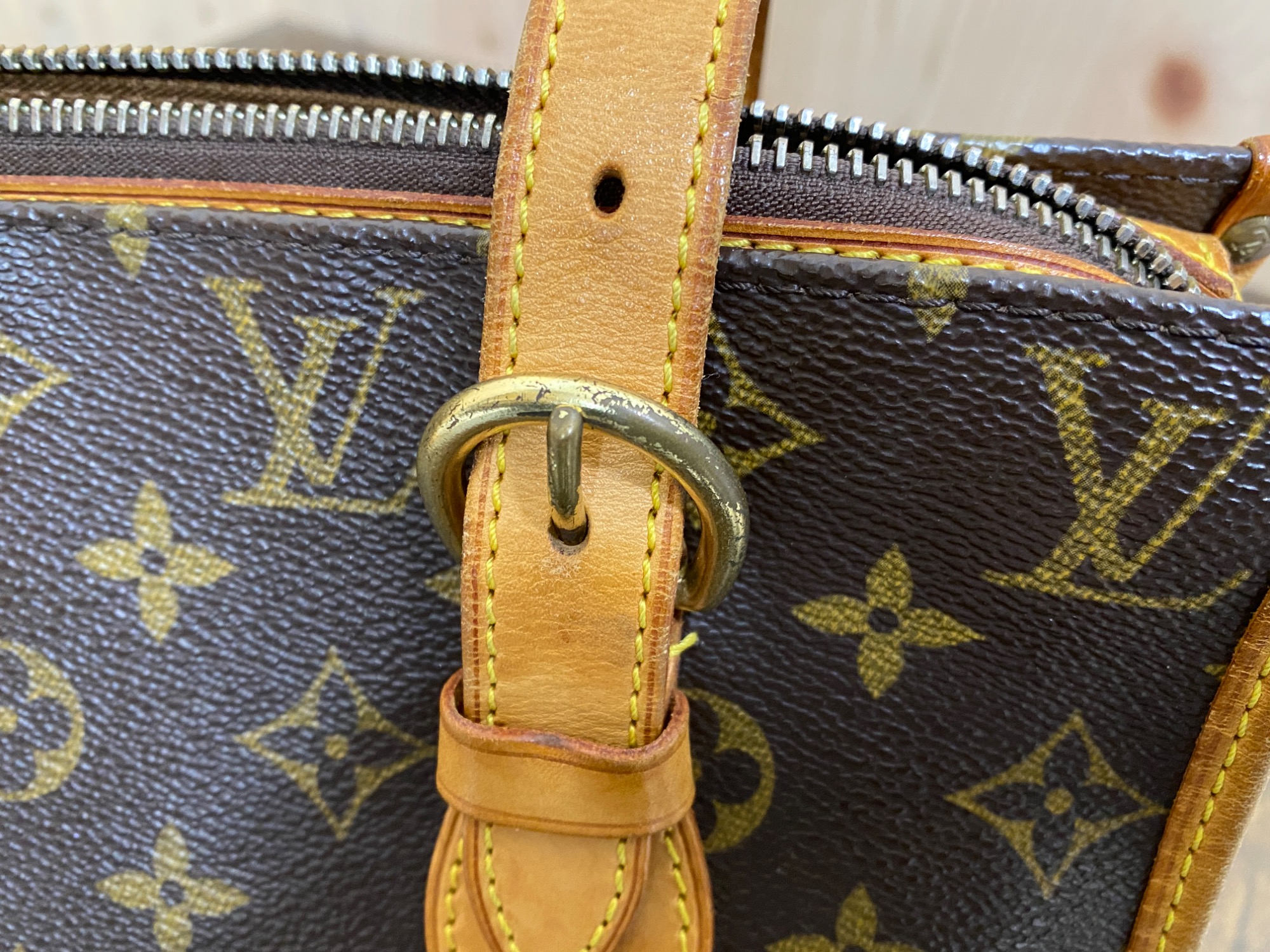 Louis Vuitton(ルイ ヴィトン)ショルダーバッグモノグラム