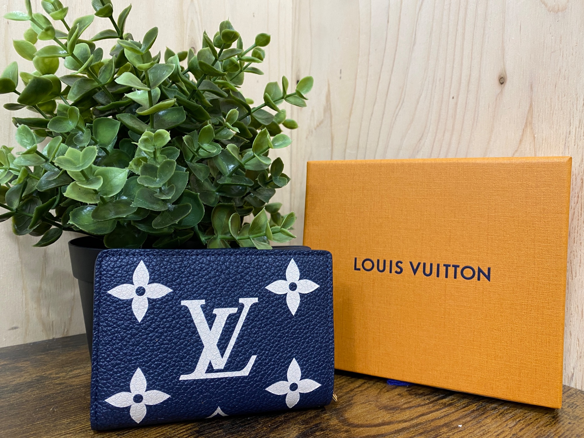 LOUIS VUITTON M83362 財布 ポルトフォイユ・クレア モノグラム・アン