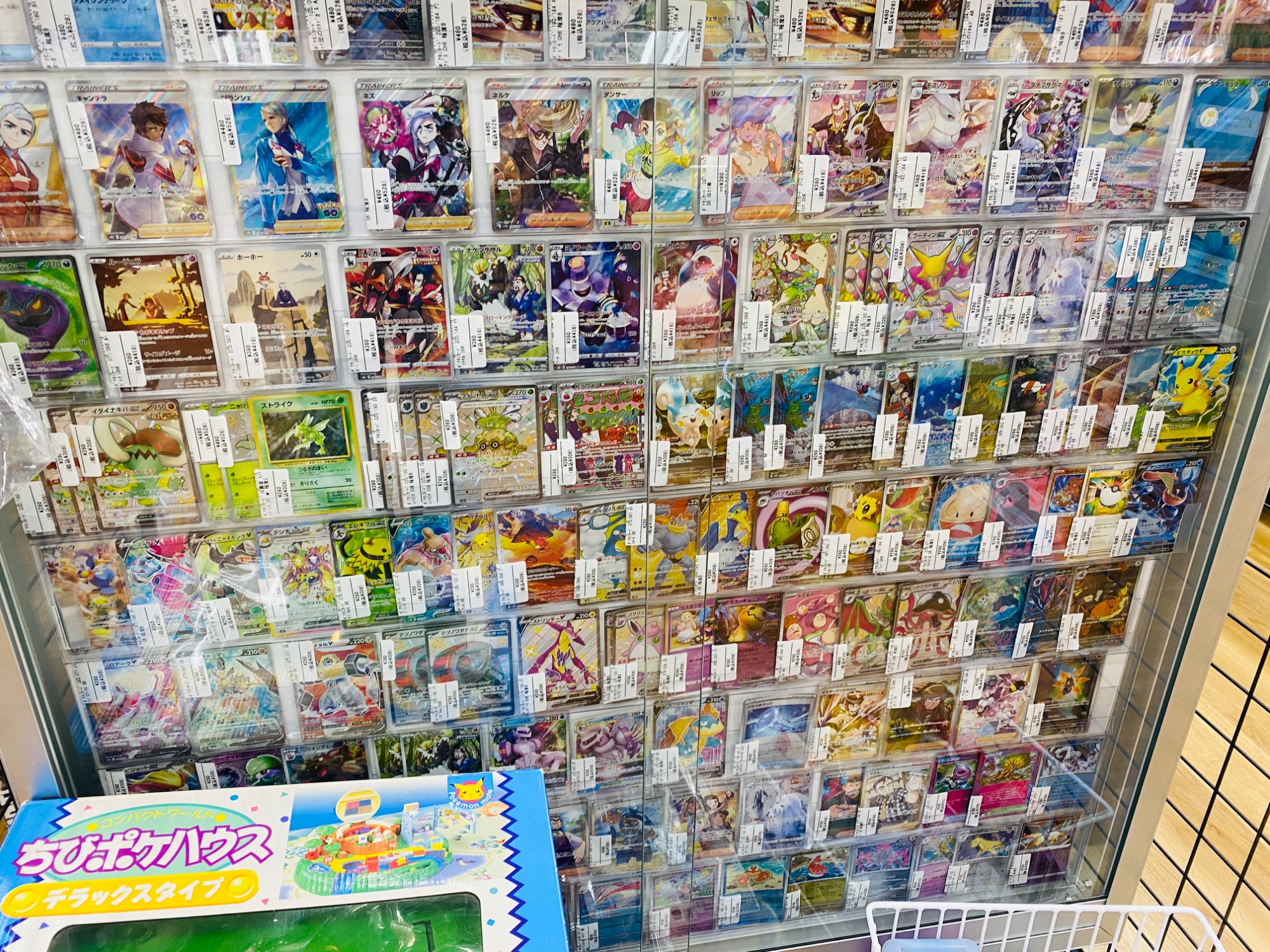 旧裏面 電気ポケモン大集合！ ポケモンカード多数買取入荷致しました