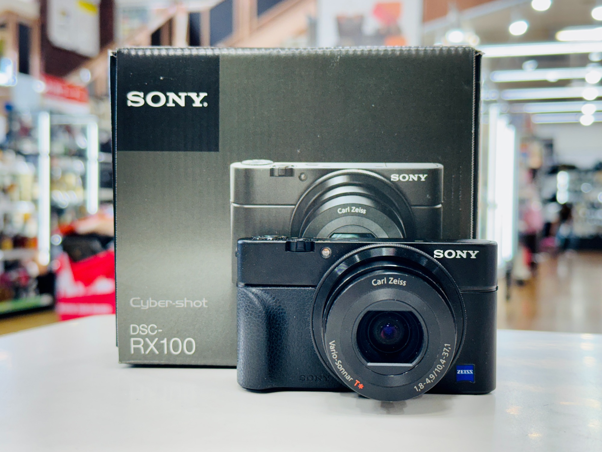 工場点検済み！　SONY サイバーショット　DSC-RX100 カメラ買取強化中】SONY サイバーショット DSC-RX100 買取入荷