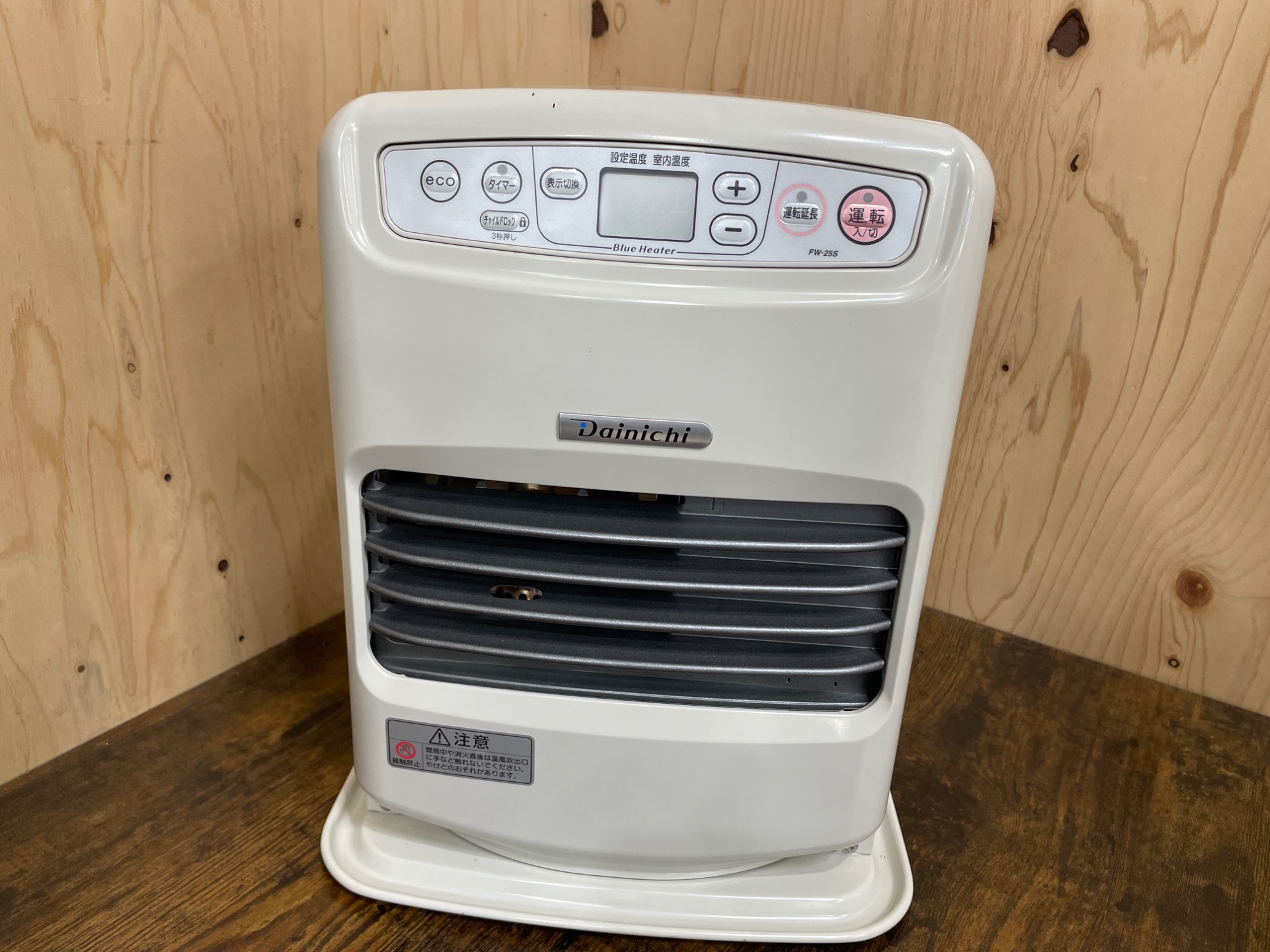 美品　ダイニチ FW-4719s ホワイトストーブ　ストーブ　石油ストーブ 美品 ダイニチ FW-4719s ホワイトストーブ ストーブ 石油ストーブ