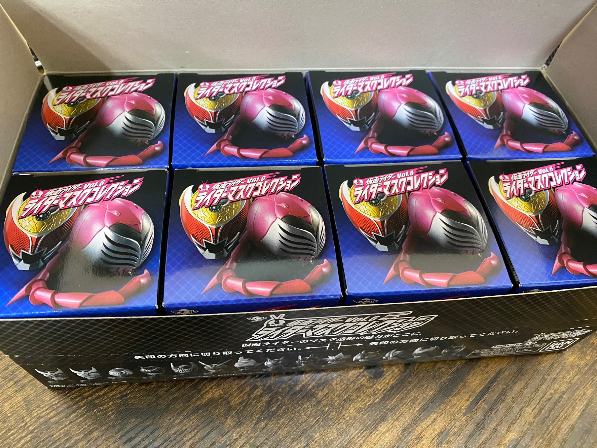 BANDAI(バンダイ) 仮面ライダーシリーズより、ライダーマスク