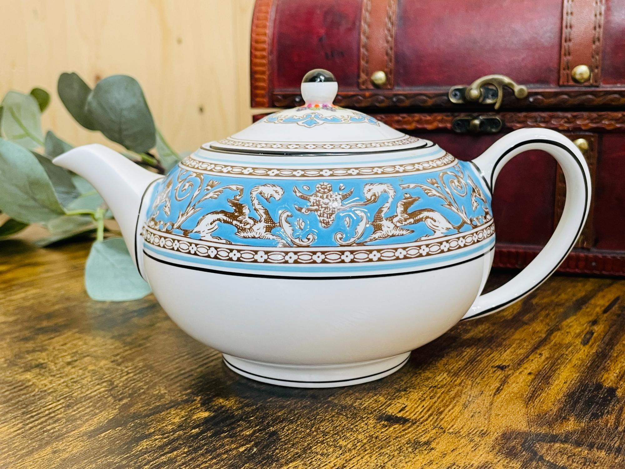 Wedgwood フロレンティーン・ターコイズ ティーポット 買取入荷致し