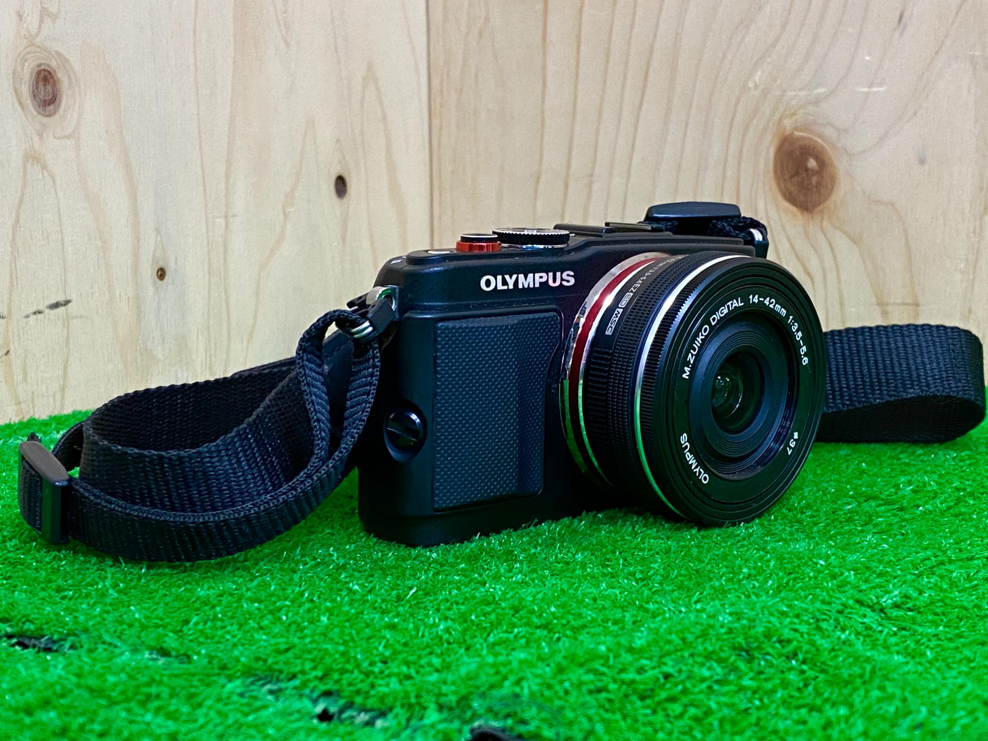 OLYMPUS E-PL6 デジタル一眼レフカメラ OLYMPUS（オリンパス）デジタル一眼レフカメラ E-PL6 買取入荷致しまし