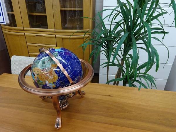 オーダーメイドの宝石地球儀！買取入荷しました！【東大阪店