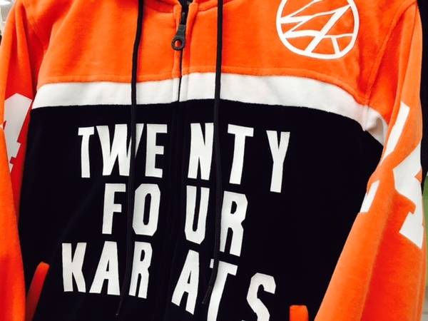 EXILE 衣装展 限定 24karats ジャージキーホルダー EXILE 衣装展示会 限定 24karats ジャージキーホルダー - メルカリ