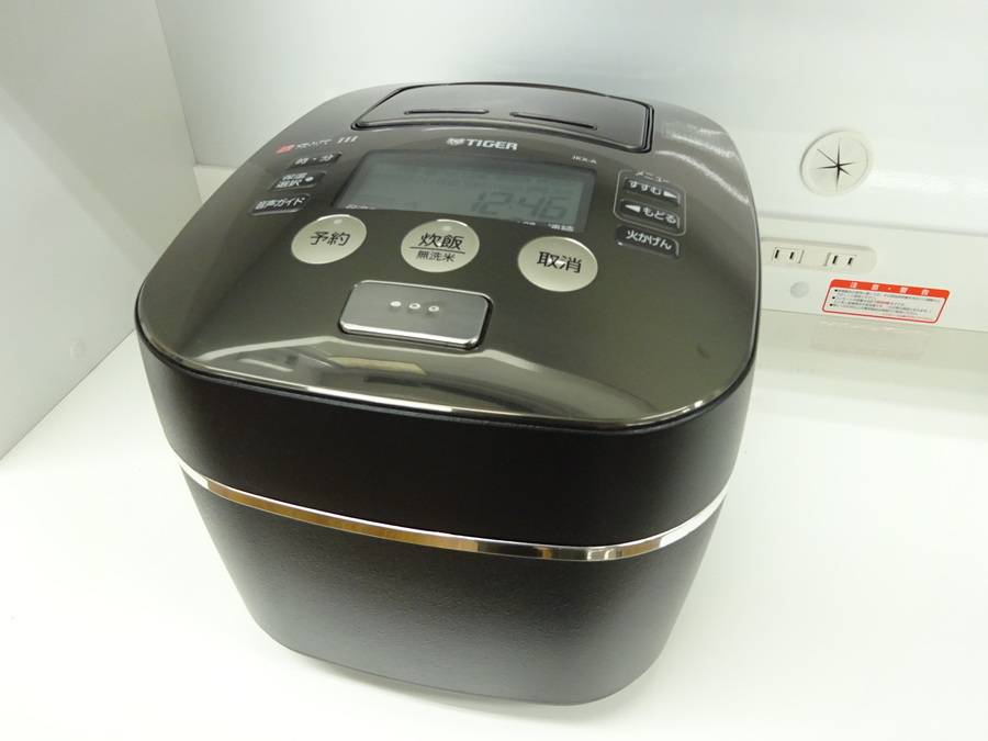 本土鍋で炊きたてを実感あれ！ TIGER 炊飯器入荷！【東大阪店】｜2016 
