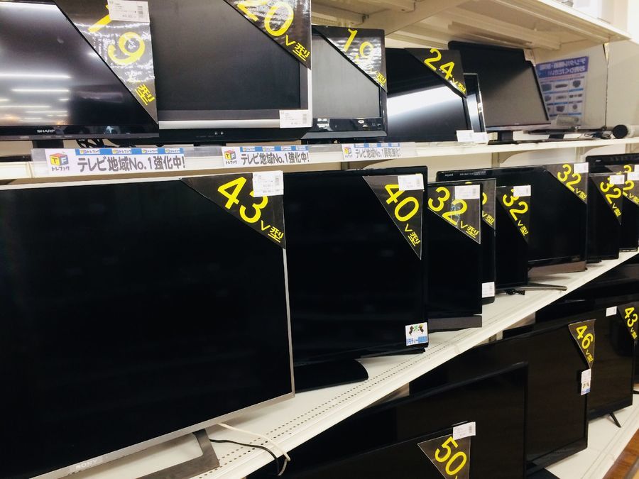 テレビを買い替えるならトレファクへ!! 2019年製の新型テレビ販売 