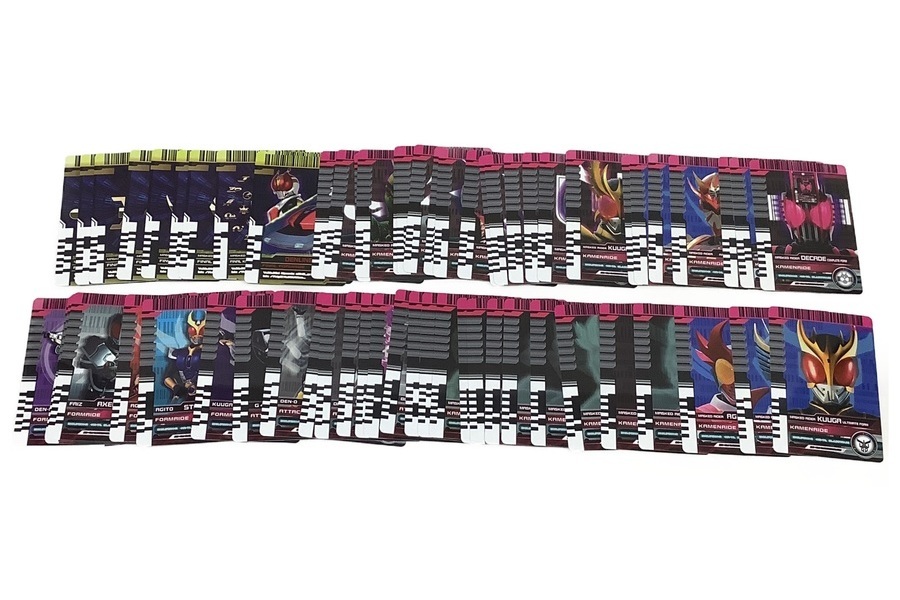 超激レア商品入荷!! CSM「仮面ライダーディケイド」変身ベルトの
