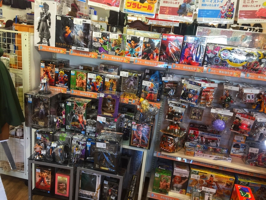 東大阪の隠れたおもちゃ屋？！お探しの商品やレアアイテムがあるかも