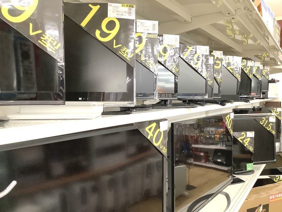 液晶テレビ大量展示中!! 未使用・未開封品もドンドン入荷中です!【東