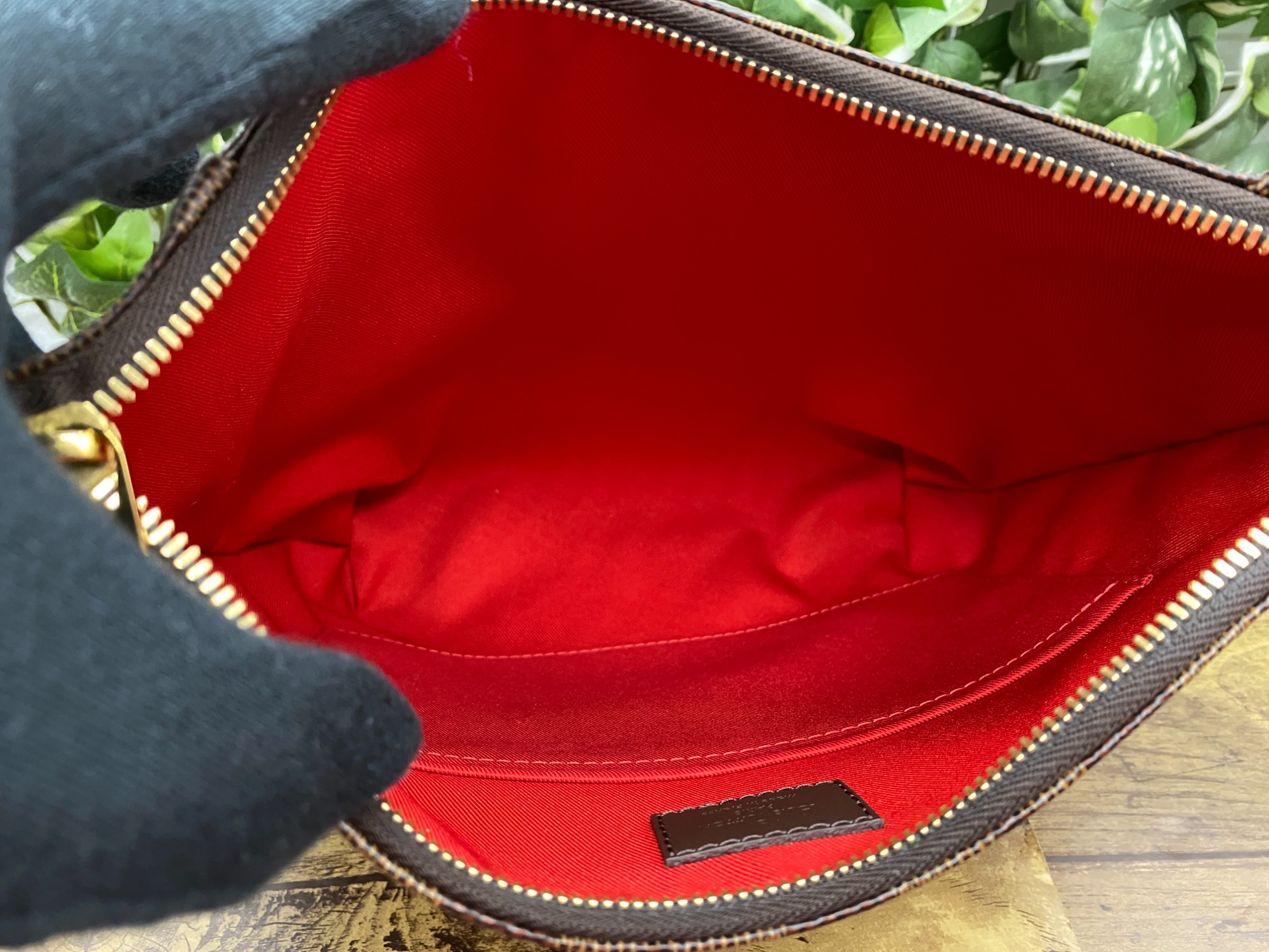 新しく入荷したLOUIS VUITTON（ルイヴィトン）のショルダー