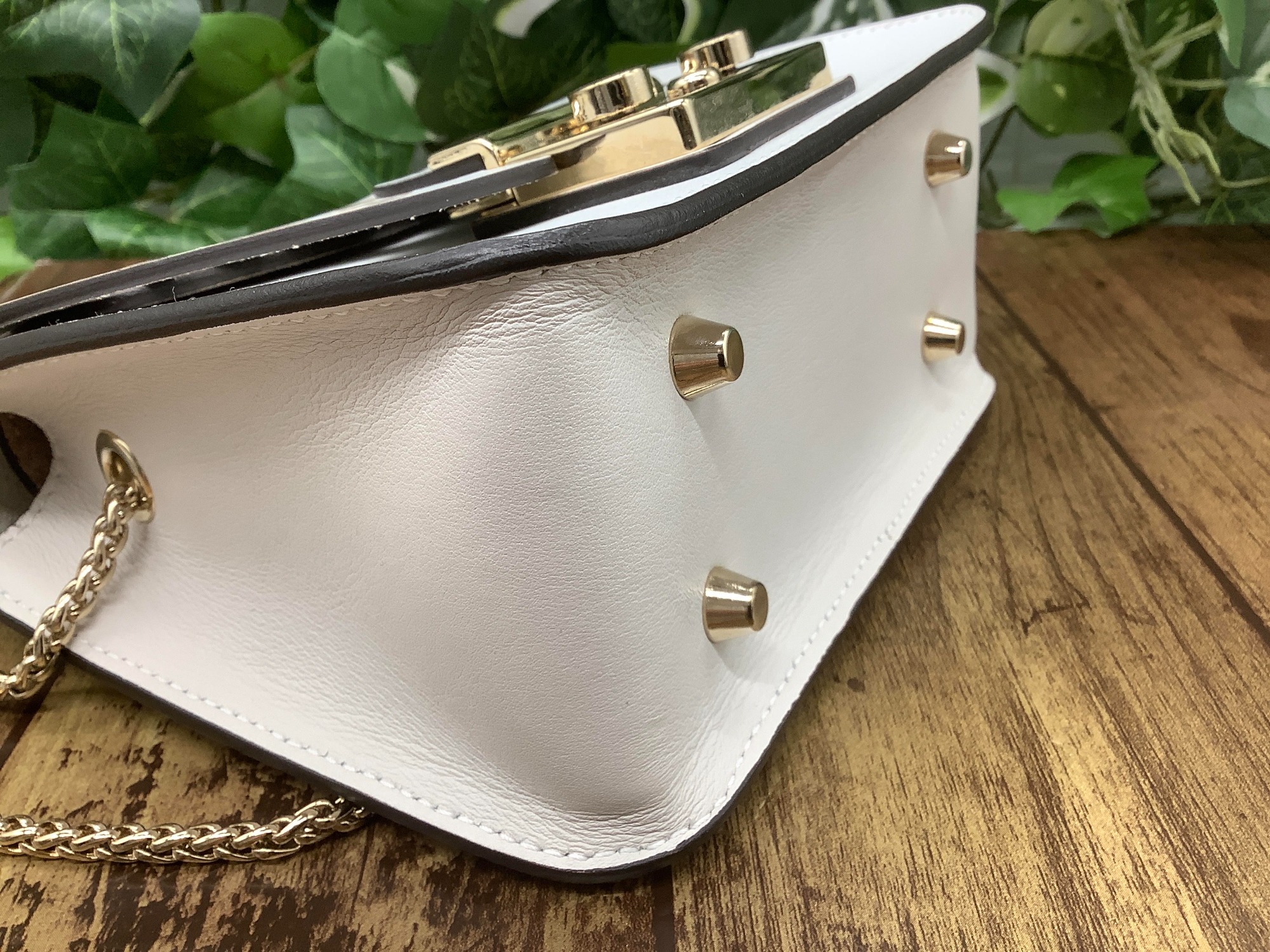 FULRA チェーンバッグ☆ 中古・古着通販】FURLA (フルラ) チェーンショルダーバッグ ブラック