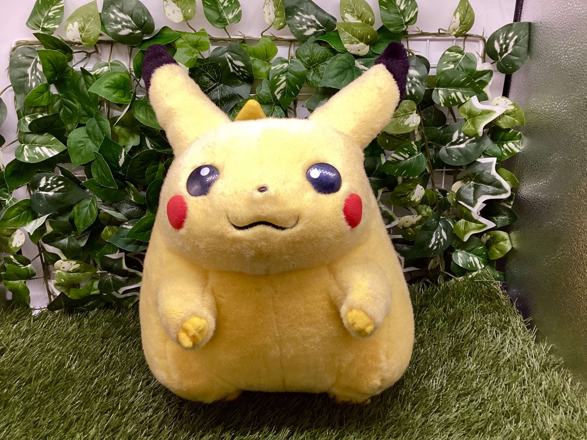 希少　レア　ピカチュウ　BIG ぬいぐるみ ポケモン】の当時物のBIGなピカチュウ＆ピチューぬいぐるみが