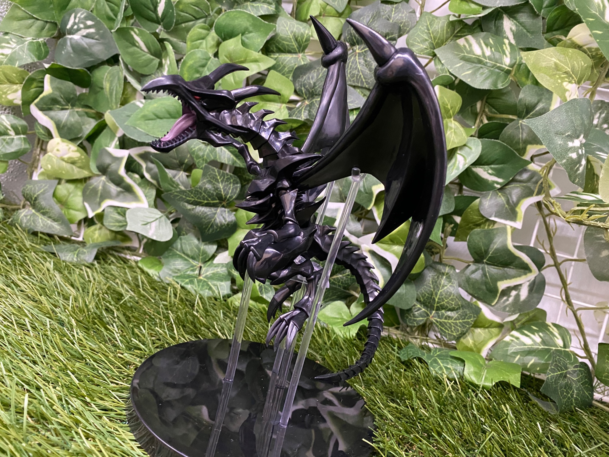 ☆遊戯王☆】レッドアイズ・ブラックドラゴンと青眼の白竜が新入荷致し