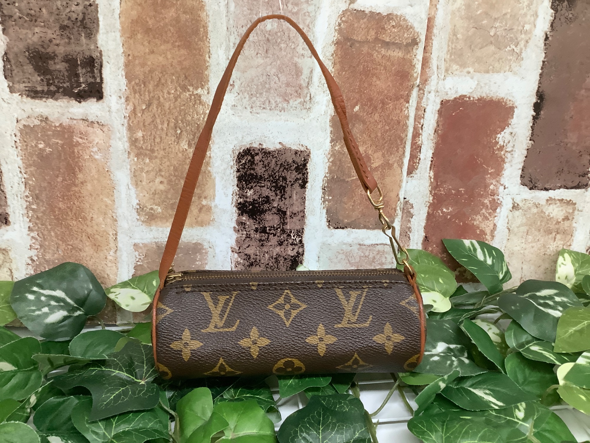 LOUIS VUITTONのハンドバッグのパピヨンGM（ポーチ付き）を買取入荷