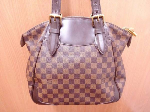 ルイヴィトン（LOUIS VUITTON）の東大阪ブランド