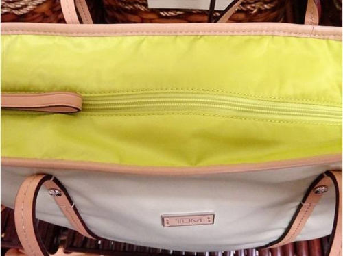 バッグのトゥミ(TUMI)