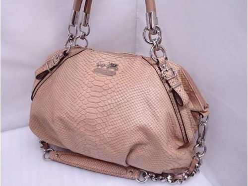 バッグの東大阪ブランド