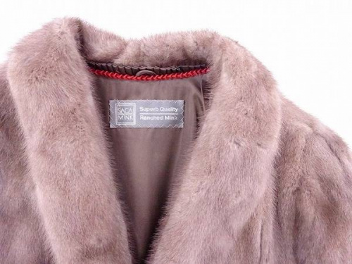 レディースファッションのコート