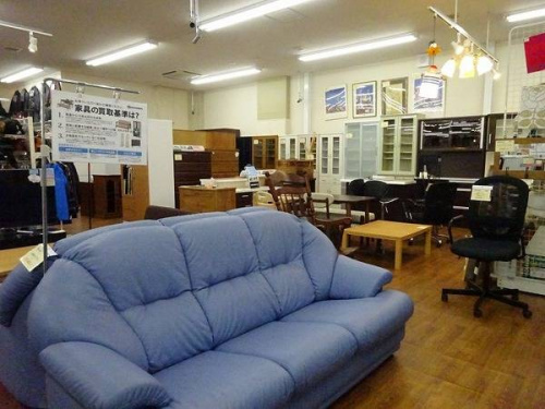 関西の東大阪家具