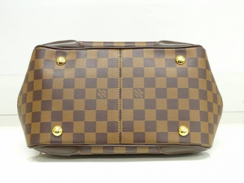 バッグの東大阪ブランド