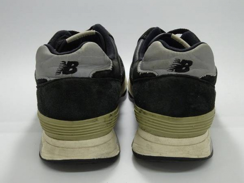 シューズのニューバランス（new balance）