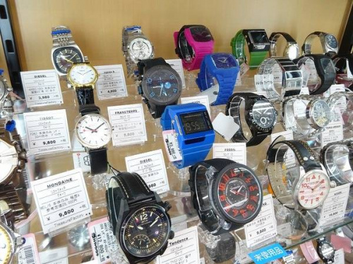 ディーゼル（DIESEL）の東大阪腕時計