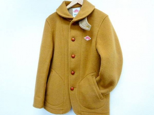 レディースファッションのジャケット