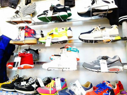 ナイキ（NIKE）の関西
