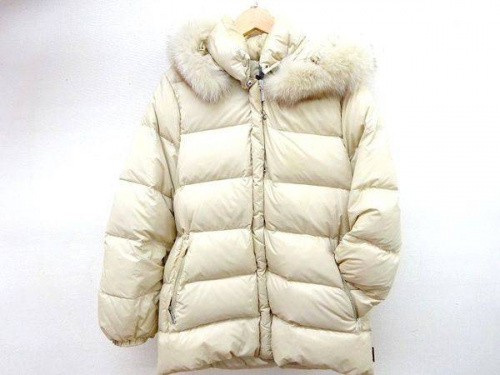 レディースファッションのコート