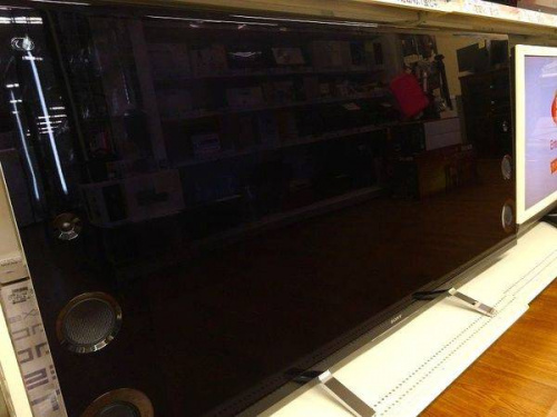 デジタル家電の液晶テレビ