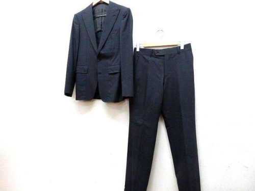 スーツのセレクト