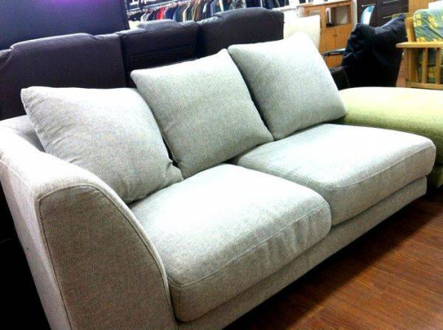 関西の東大阪家具