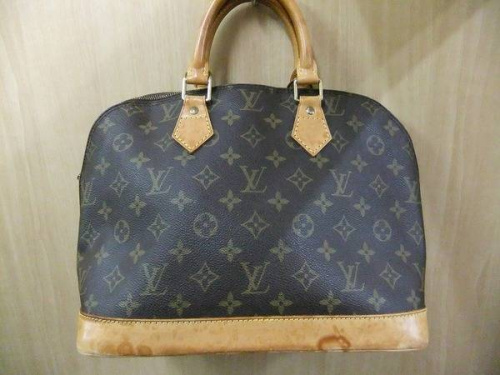 ルイヴィトン（LOUIS VUITTON）