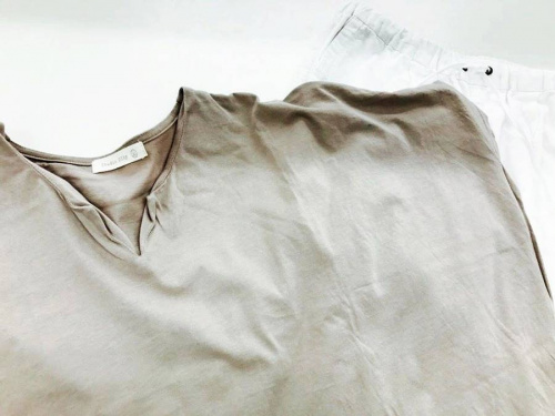 ナチュラルの衣類