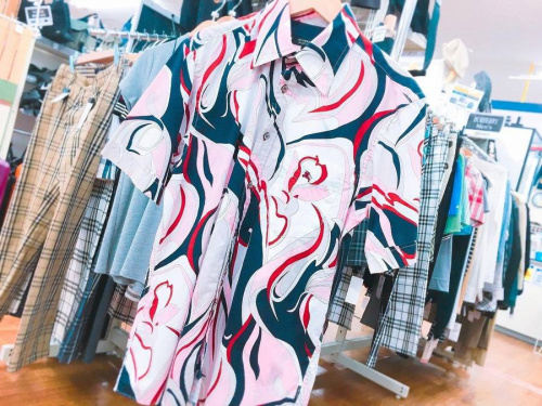 バーバリー(BURBERRY)の東大阪 衣類