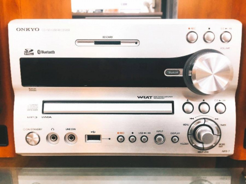 コンポのスピーカー