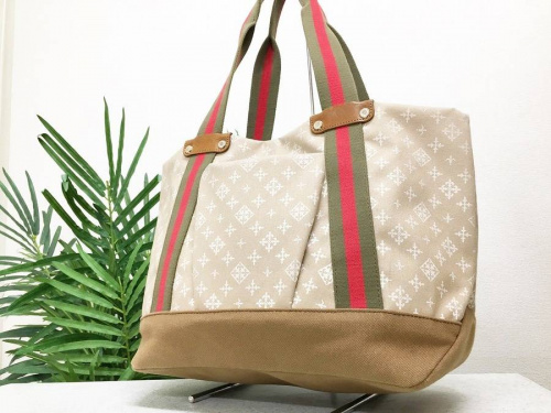 ブランド・ラグジュアリーのバッグ