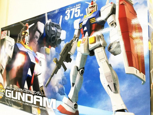 プラモデルのガンダム
