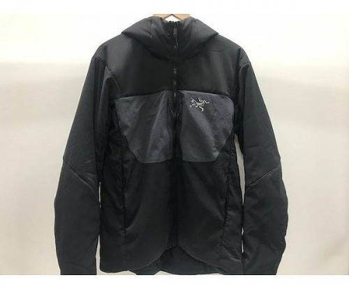 アウトドアウェアのWEB販売　東大阪