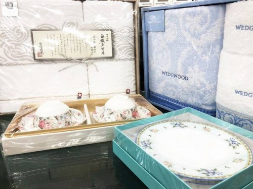 未使用品の寝具