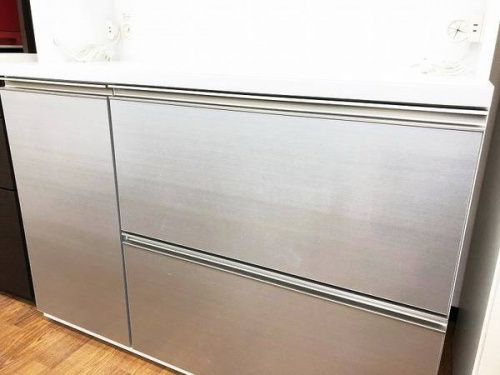 関西の東大阪家具