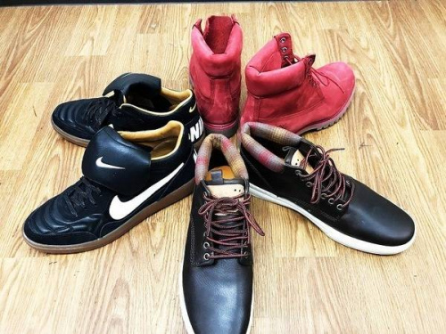 メンズファッションのスニーカー