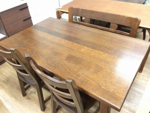 家具のダイニングセット