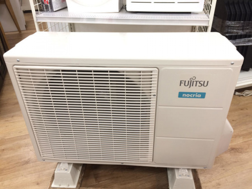 エアコンの壁掛けエアコン　