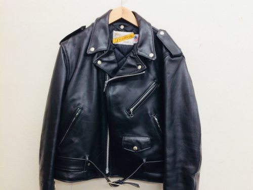 東大阪 秋冬物の東大阪 洋服 買取