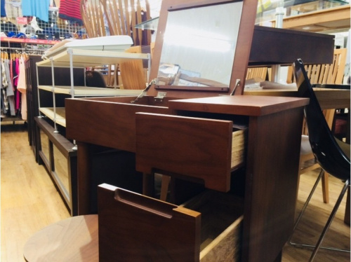 東大阪　中古家具の東大阪　大型家具